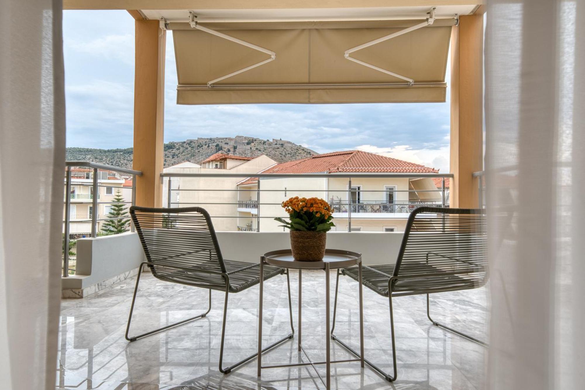 Living In Nafplio Avantgarde Apartment Exterior photo